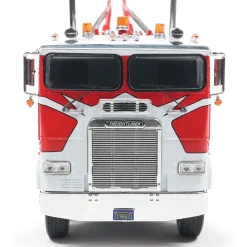 1987 Freightliner FLA Tow Truck - Red & White 1:43 Scale Diecast Model Truck by IXO Models