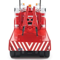1987 Freightliner FLA Tow Truck - Red & White 1:43 Scale Diecast Model Truck by IXO Models