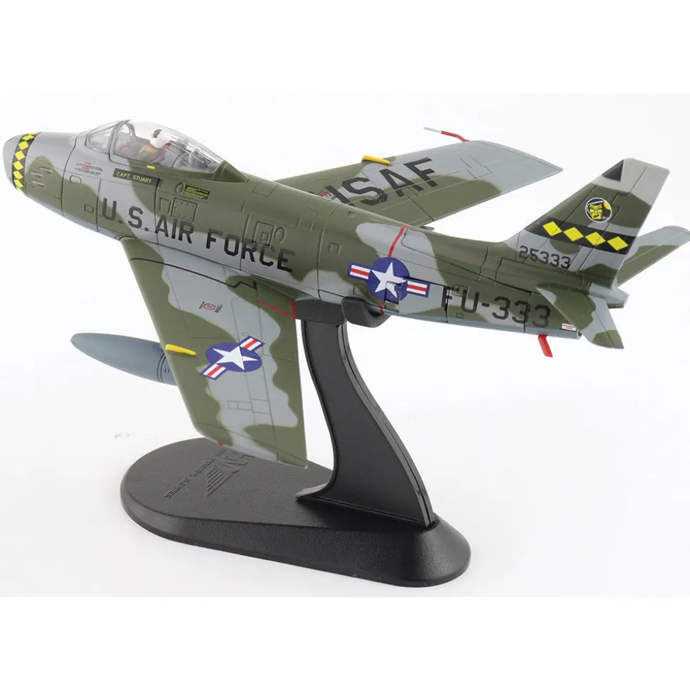 F-86 SABRE 1/72 DIE CAST MODEL by Hobby Master