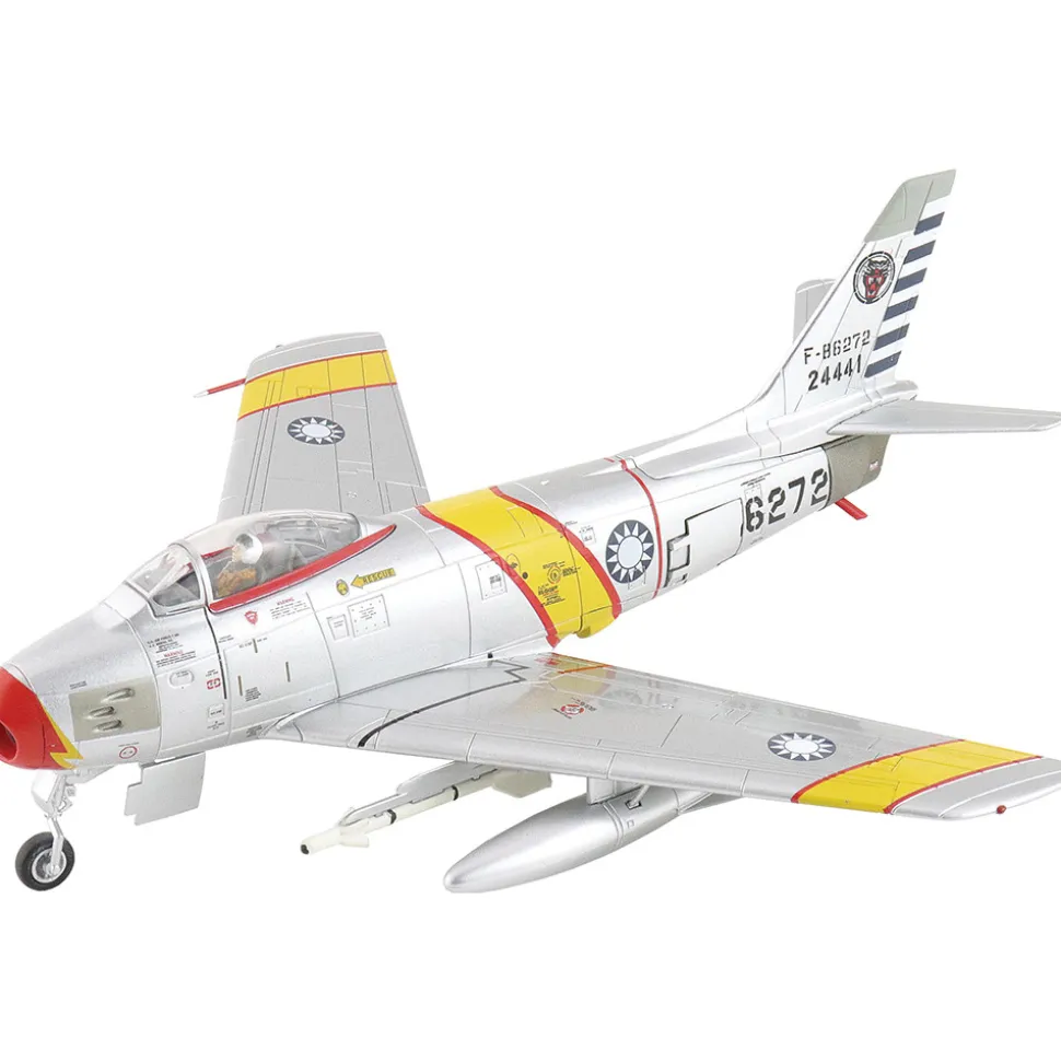 F-86 Sabre 1/72 Die Cast Model 1:72 scale Metal by Hobby Master