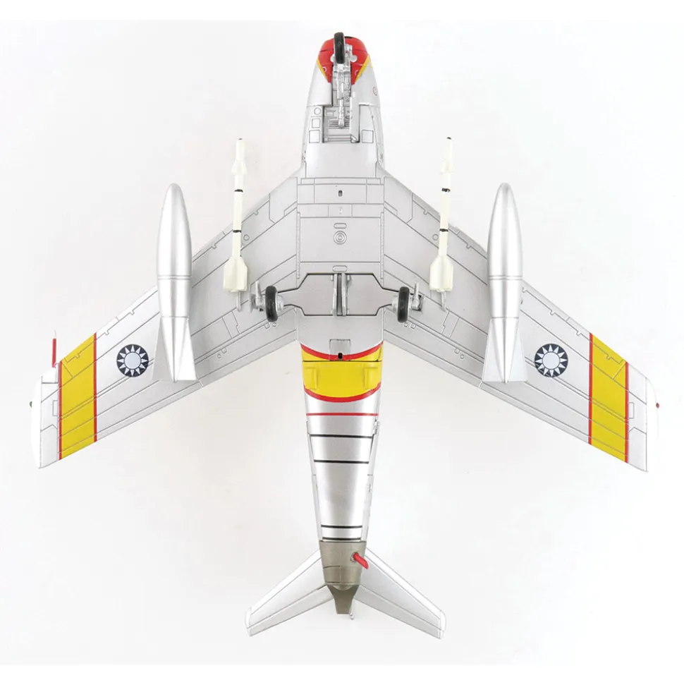 F-86 Sabre 1/72 Die Cast Model 1:72 scale Metal by Hobby Master