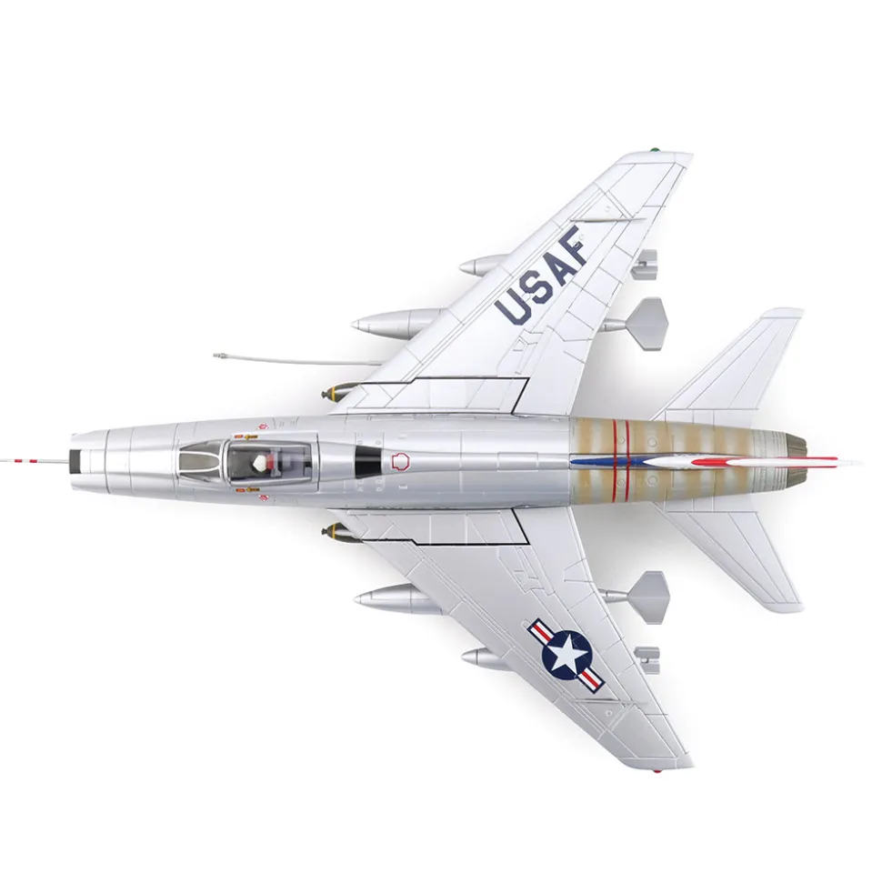 F-100 Super Sabre 1/72 Die Cast Model 1:72 scale Metal by Hobby Master