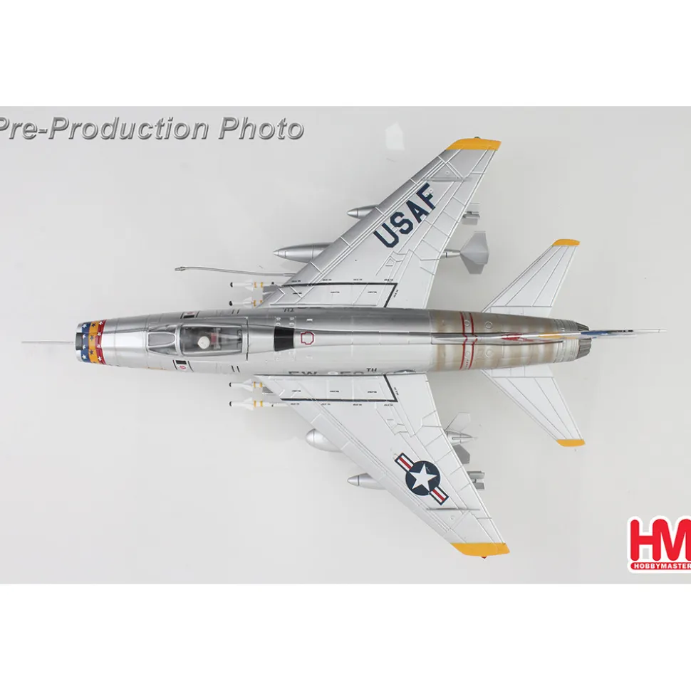 F-100 Super Sabre 1/72 Die Cast Model 1:72 scale Metal by Hobby Master