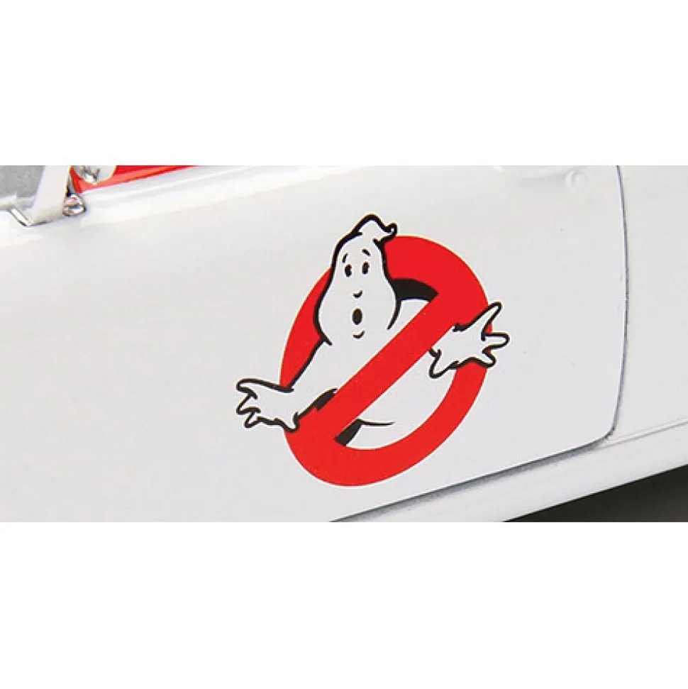 1959 Ghostbusters Ecto-1 Cadillac 1:24 Scale Diecast Model by Jada Toys