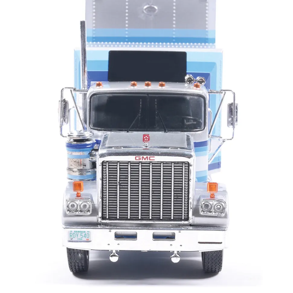 1980 GMC General With Trailer - Western White 1:43 Scale Diecast Model Truck by IXO Models