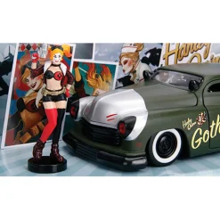 Harley Quinn 1951 Mercury Bombshell 1:24 Scale Diecast Model by Jada Toys