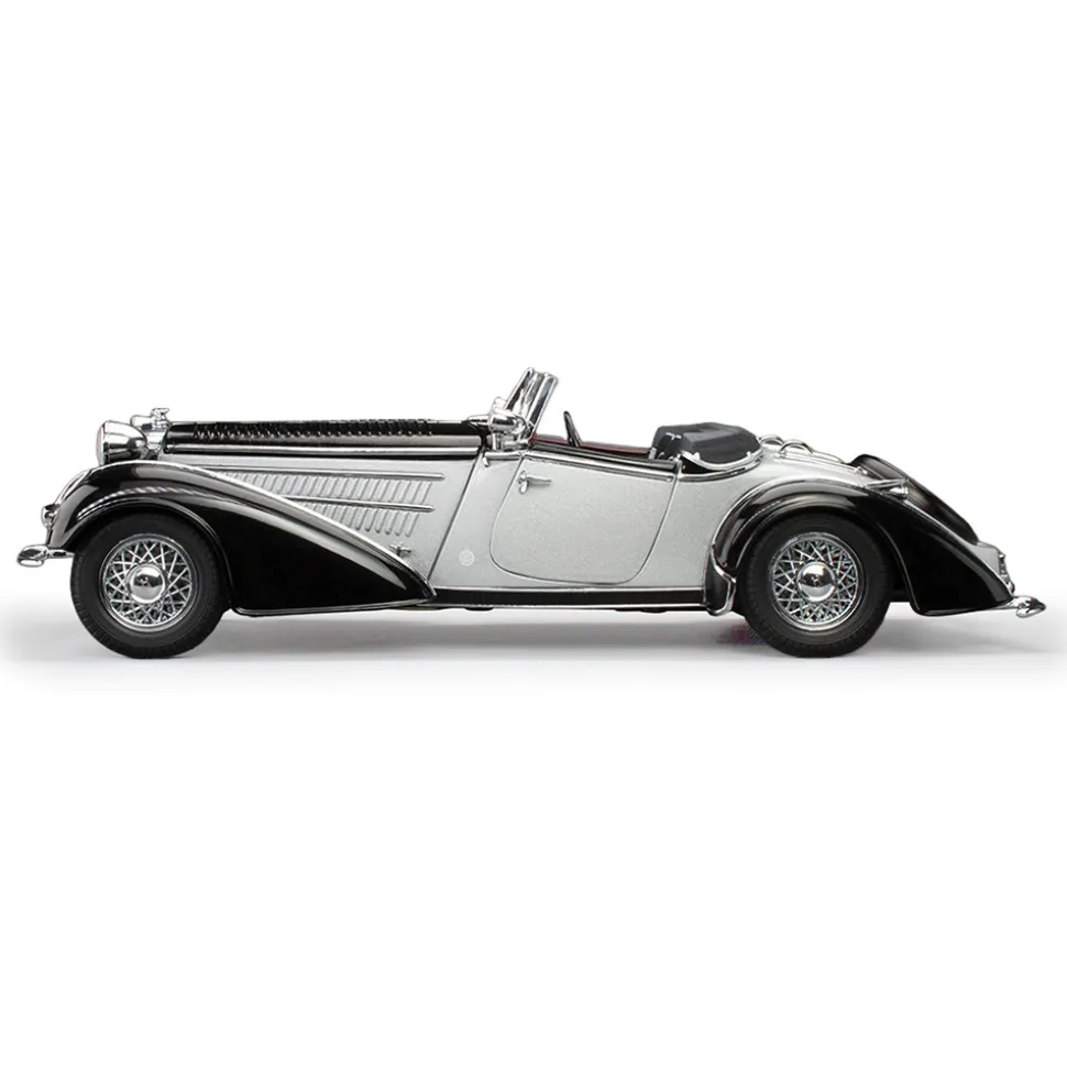 1939 Horch 855 Roadster - Black/Silver 1:18 Scale Diecast Model Car by Sunstar