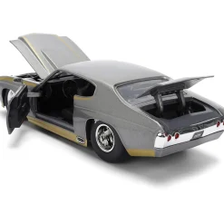 1971 Hurst Chevy Chevelle SS - Gray 1:24 Scale Diecast Model Car by Jada Toys