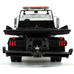 International Flatbed Tow Truck 1:24 Scale Diecast Model Truck by Jada Toys