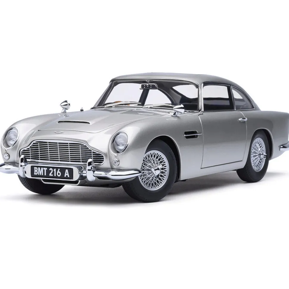 James Bond Aston Martin DB5 - Goldfinger w/Weapons 1:18 Scale Diecast Composite Model Car by AutoArt
