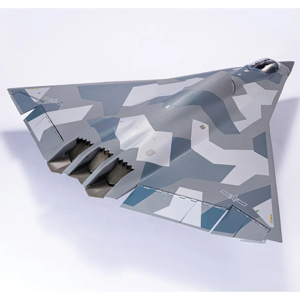 J-36 STEALTH FIGHTER 1/72 DIE CAST MODEL 1:72 scale Metal by Air Force 1
