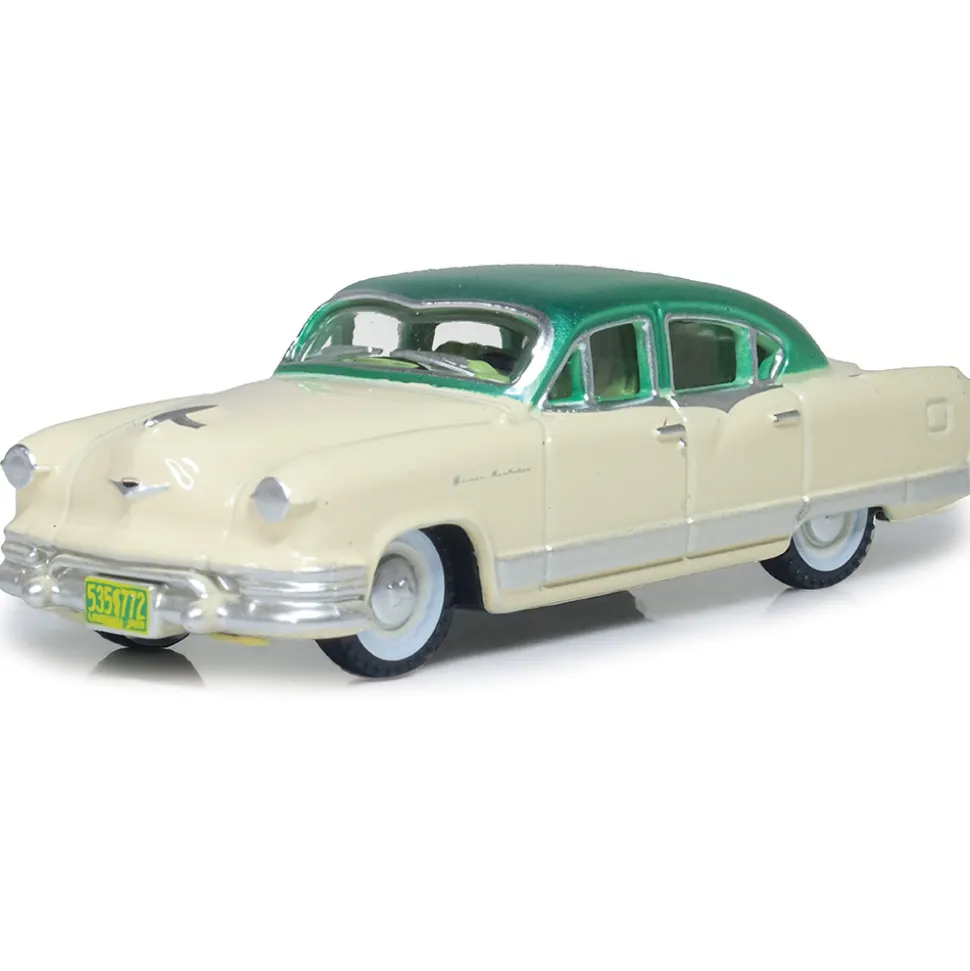 1953 Kaiser Manhattan - Stardust Ivory / Jade Green 1:87 Scale Diecast Model Car by Oxford Diecast