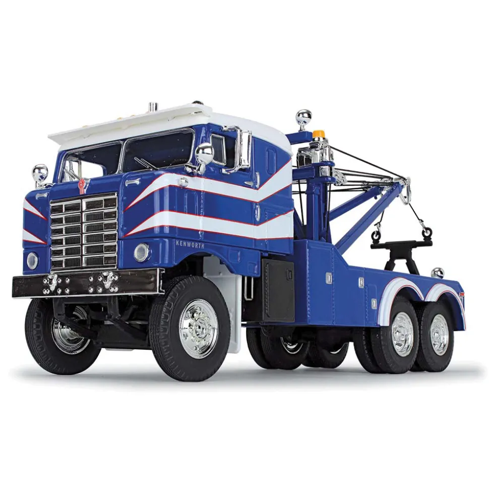 Kenworth Bullnose Heavy-Duty Wrecker 1:34 Scale Diecast Model Truck by First Gear