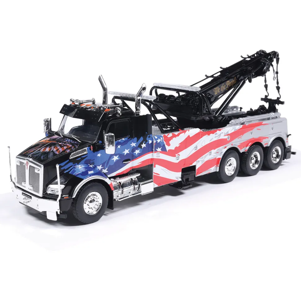 Kenworth T880 Wrecker - Black With American Flag 1:43 Scale by IXO Models