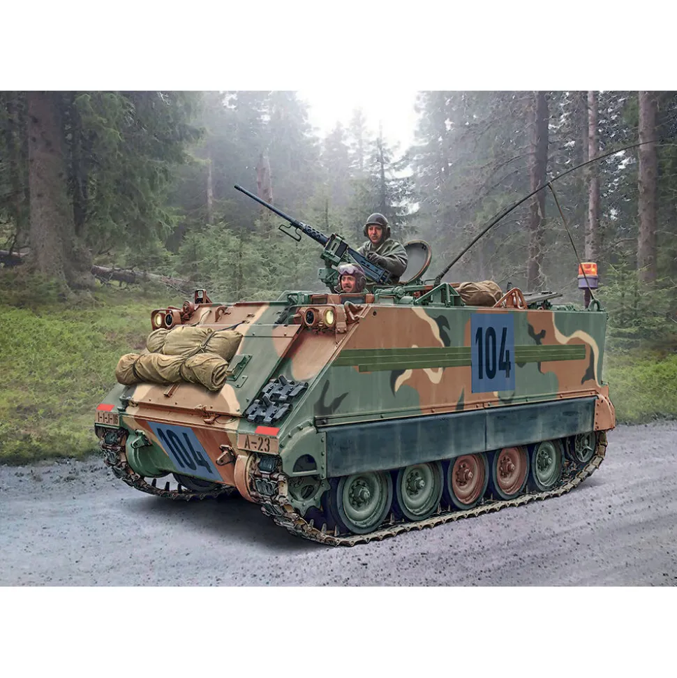 M113A1 Armored Personnel Carrier 1/35 Kit 1:35 scale Plastic by Italeri