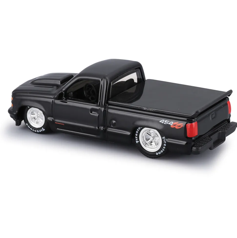 Mack Anthem Transporter + 1993 Chevrolet 454 SS 1:64 Scale Diecast Replica Model by Maisto