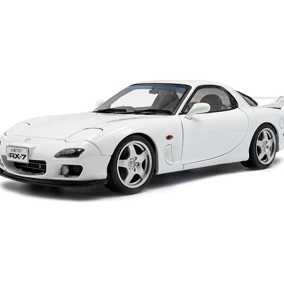 1999 Mazda RX-7 FD3RS - Pure White 1:18 Scale Diecast Model Car by Solido
