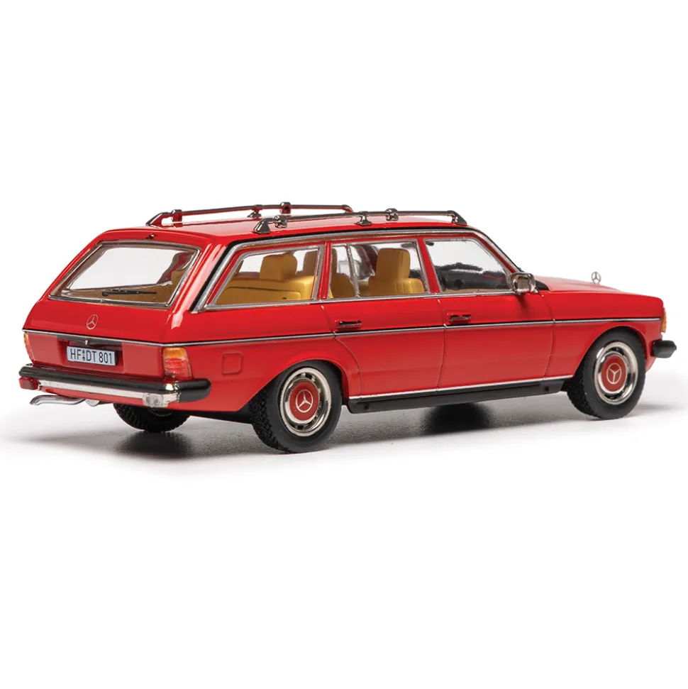 1982 Mercedes-Benz 200T (S123) - Red 1:43 Scale Diecast Model Car by IXO Models