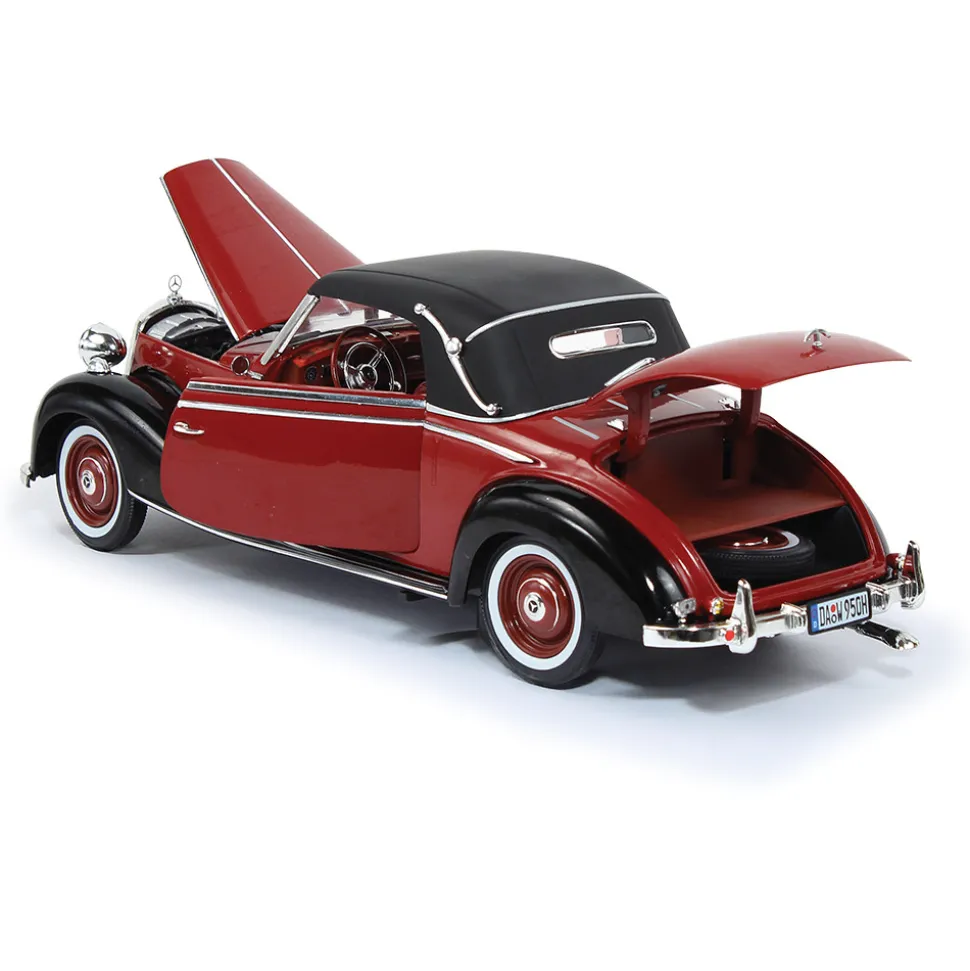 1950 Mercedes 170S - Burgundy 1:18 Scale Diecast Model Car by Signature Models