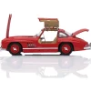 Mercedes 300 SL Gullwing 1:18 Scale Diecast Model Car by Schuco