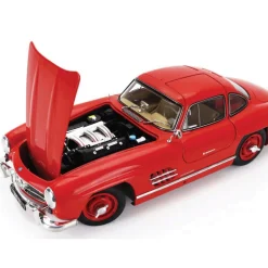 Mercedes 300 SL Gullwing 1:18 Scale Diecast Model Car by Schuco