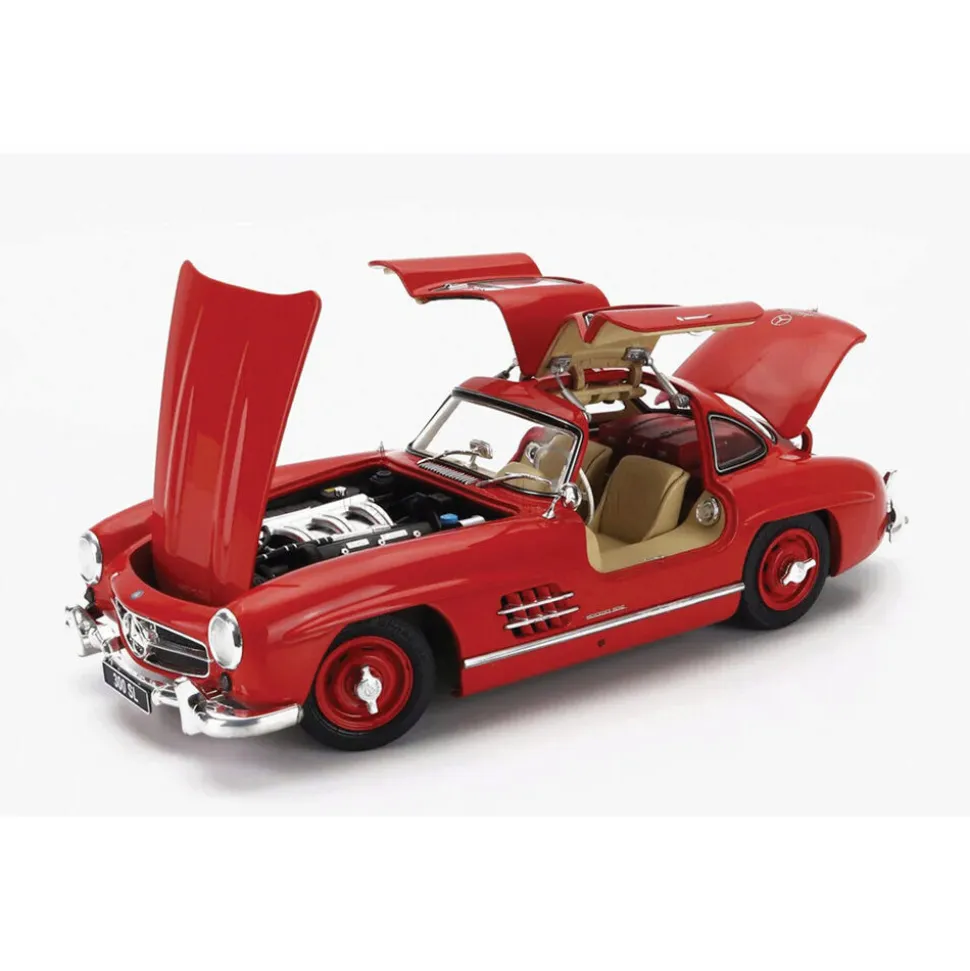 Mercedes 300 SL Gullwing 1:18 Scale Diecast Model Car by Schuco