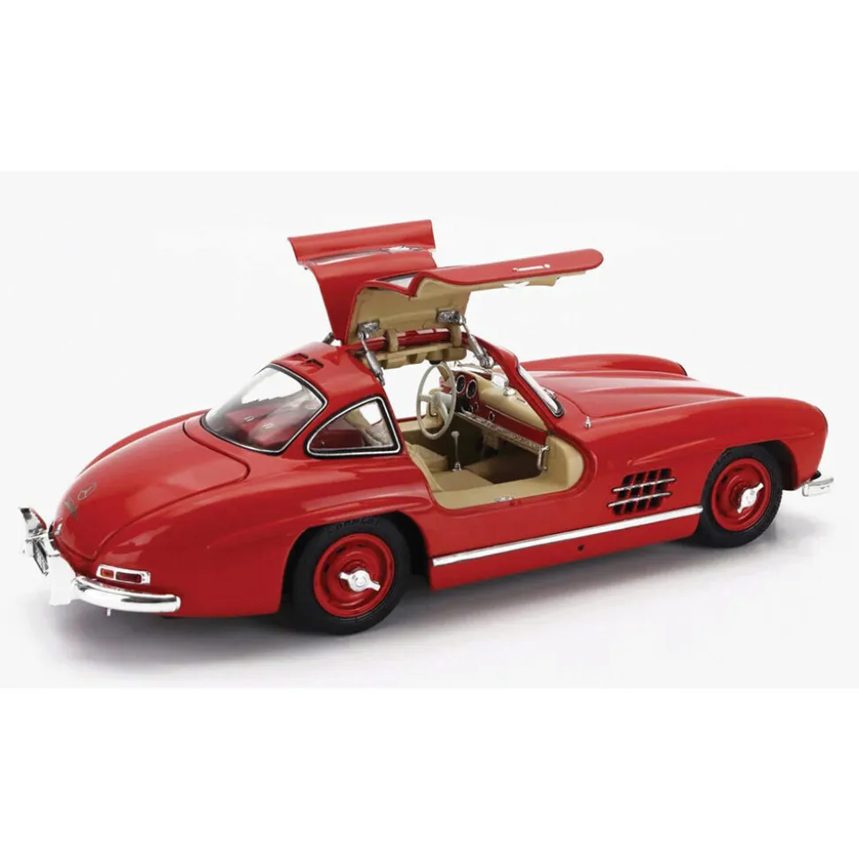 Mercedes 300 SL Gullwing 1:18 Scale Diecast Model Car by Schuco