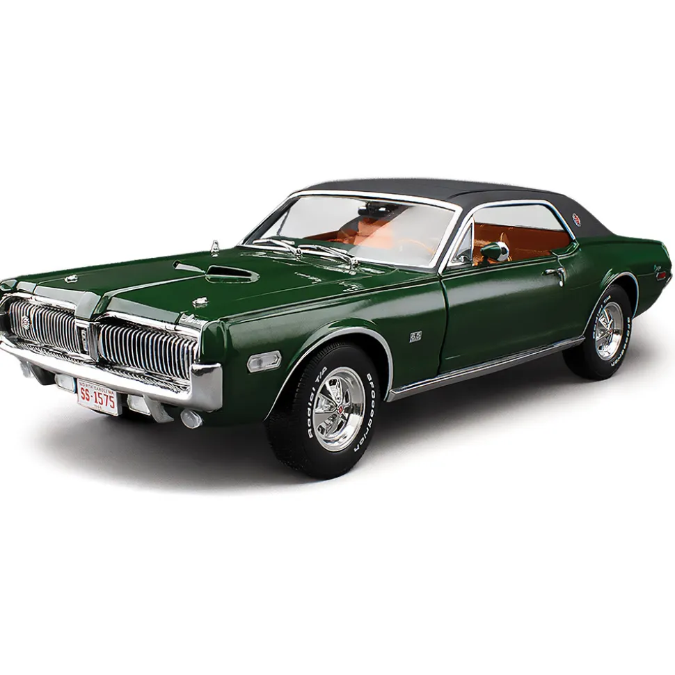 1968 Mercury Cougar XR7G - Augusta Green 1:18 Scale Diecast Model Car by Sunstar