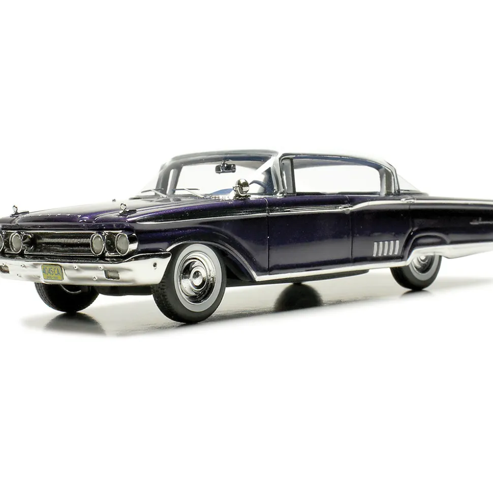 1960 Mercury Park Lane 4 Door - Aztec Turquoise 1:43 Scale Cast Resin Model Car by Goldvarg Collection