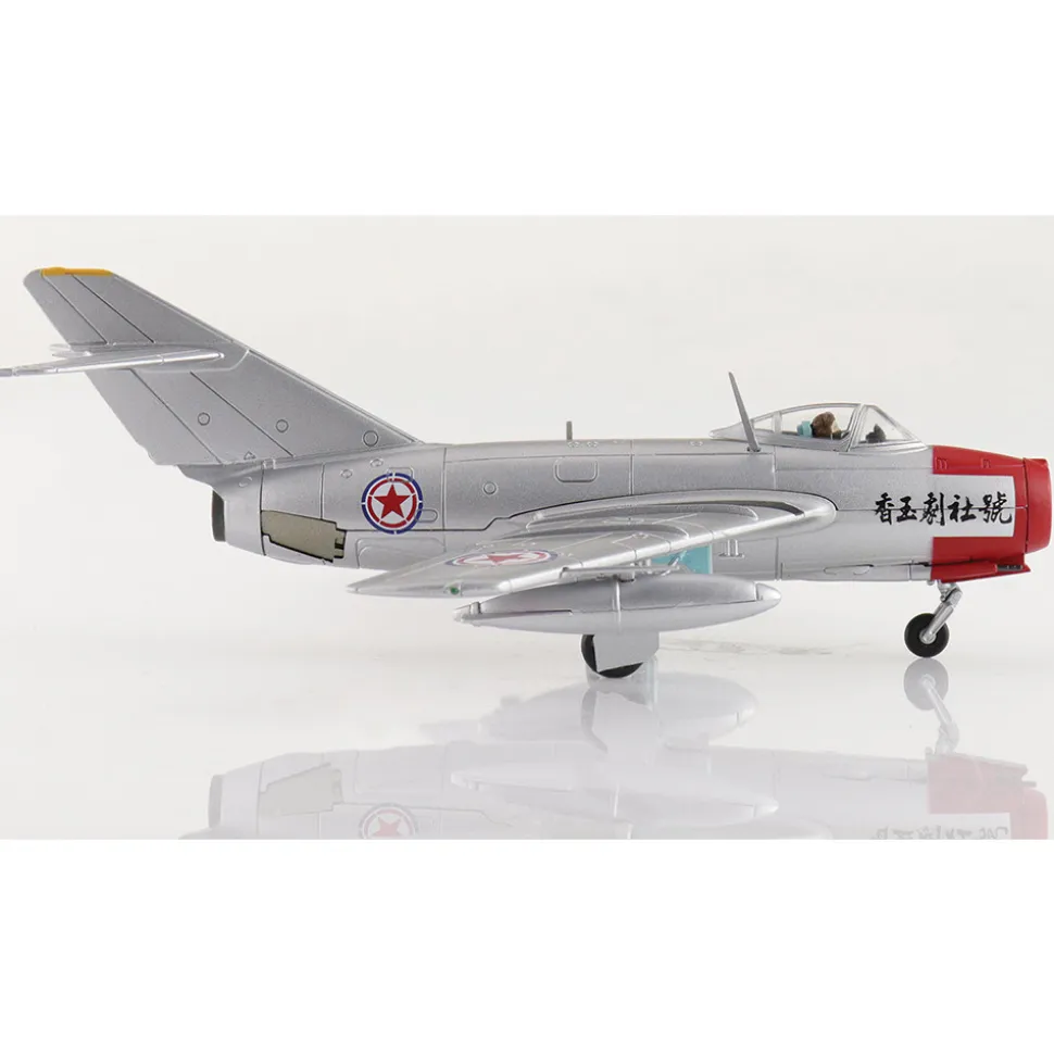 MIG-15bis 1/72 Die Cast Model Chinese People's Volunteers Air Force 1:72 scale Metal by Hobby Master