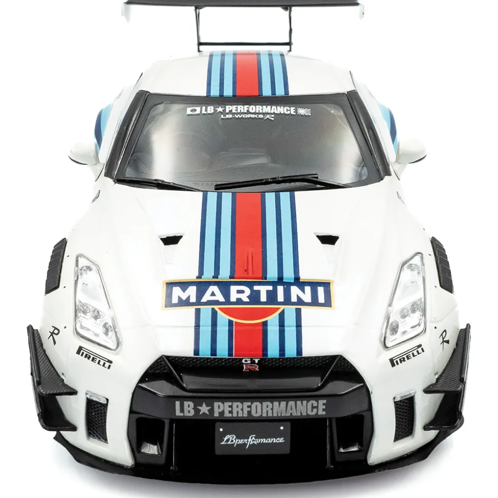 2024 Nissan GT-R (R35) W/ Liberty Walk Body Kit 2.0 M 1:18 Scale Diecast Model Car by Solido