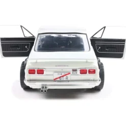 1970 Nissan Skyline (C10) Hakosuka Solido Works - Pearl White 1:18 Scale Diecast Model Car by Solido