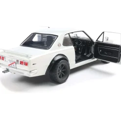 1970 Nissan Skyline (C10) Hakosuka Solido Works - Pearl White 1:18 Scale Diecast Model Car by Solido