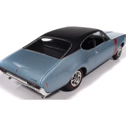 1968 Oldsmobile Holiday Coupe 442 Hemmings Muscle Machines - Code F Teal Frost 1:18 Scale Diecast Model Car by American Muscle - Ertl