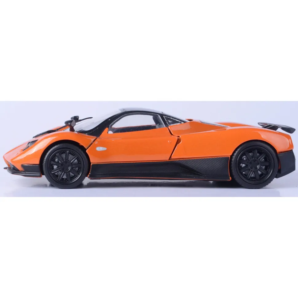 Pagani Zonda F 1:24 Scale Diecast Model Car by Motormax