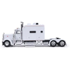 Peterbilt 379 - White 1:64 Scale Diecast Model Truck by IXO Models