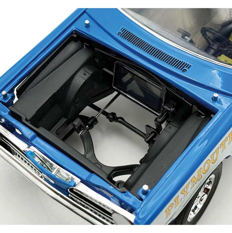 1966 Plymouth Barracuda - Hemi Hustler 1:18 Scale Diecast Model Car by Acme