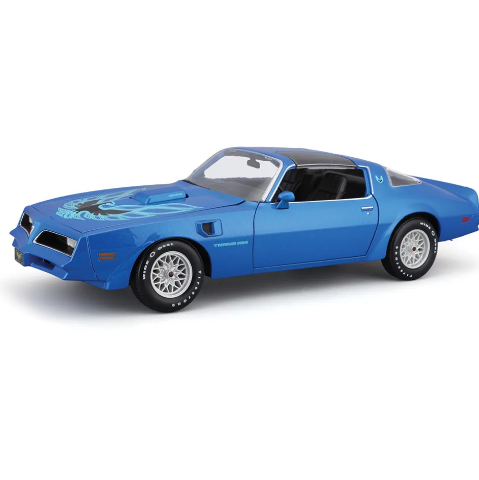 1978 Pontiac Firebird Trans Am - Blue 1:18 Scale Diecast Model Car by Maisto