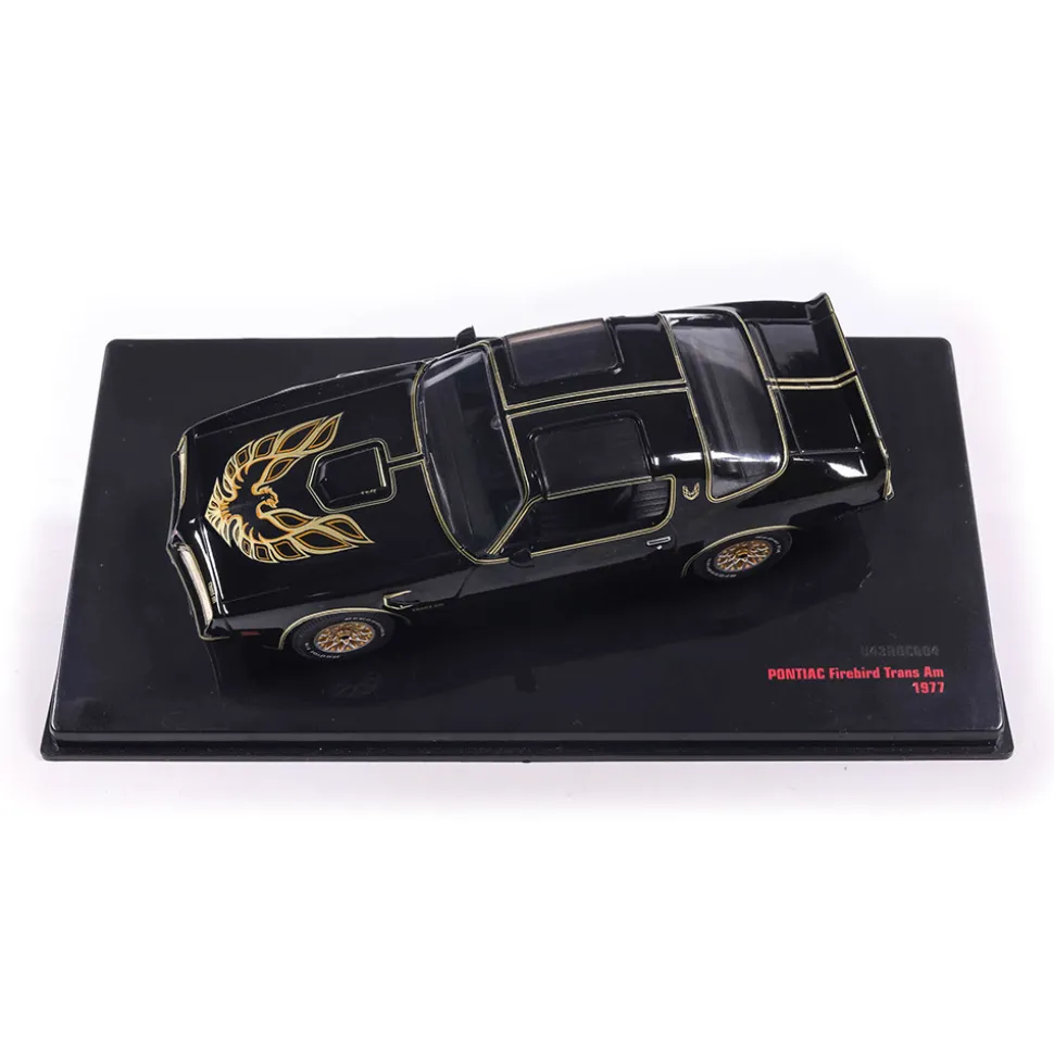 1977 Pontiac Trans Am - Starlight Black 1:43 Scale Diecast Model Car by IXO Models