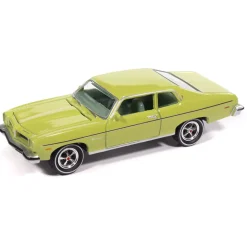 1974 Pontiac Ventura w/Tin - Fernmist Green 1:64 Scale Diecast Model Car by Johnny Lightning