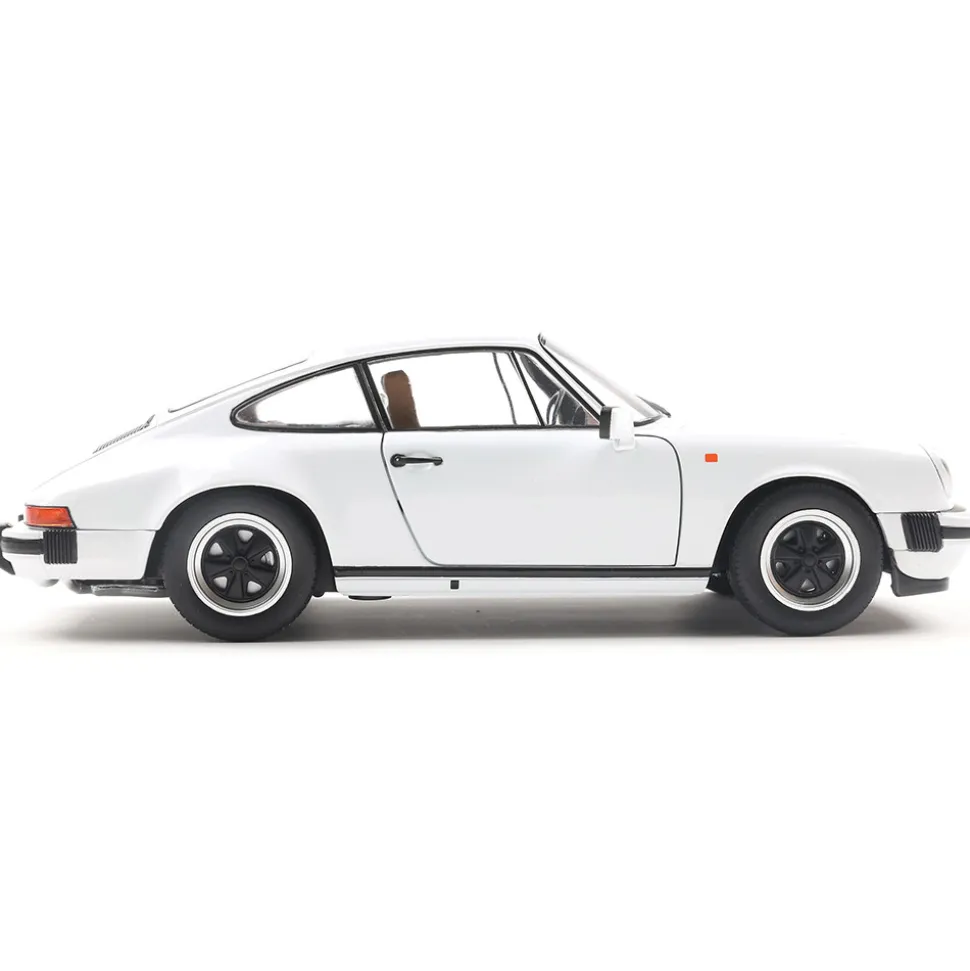 1974 Porsche 911 (930) 3.0 SC - White 1:18 Scale Diecast Model Car by Solido