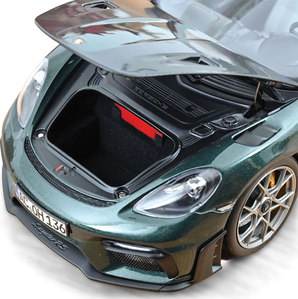 2023 Porsche 718 Spyder RS w/ Weissach Pack - Forest Green 1:18 Scale Diecast Model Car by Norev