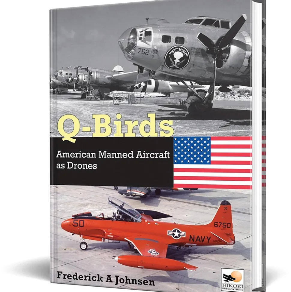 Q-Birds Hikoki (9781800352797) Hardcover by Hikoki