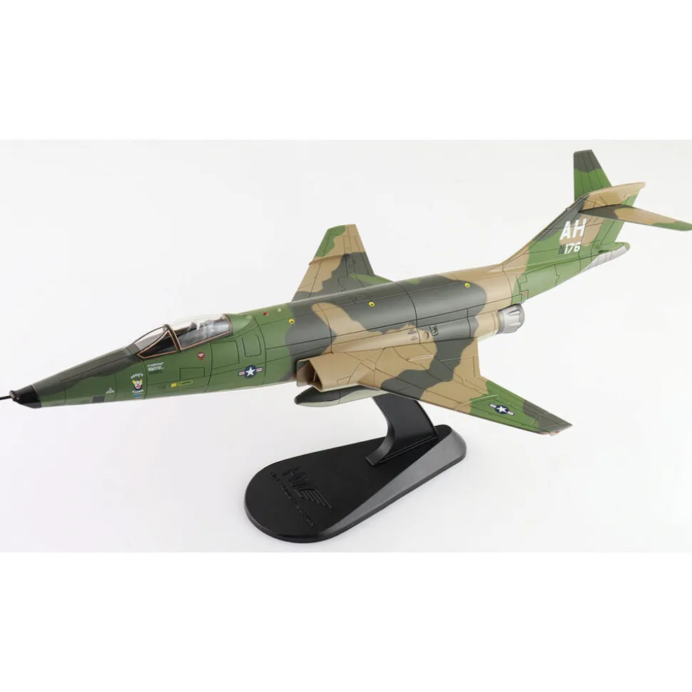 RF-101C Voodoo 1/72 Die Cast Model - HA9351 45th TRS "Polka Dots", 1969 1:72 Scale Metal by Hobby Master