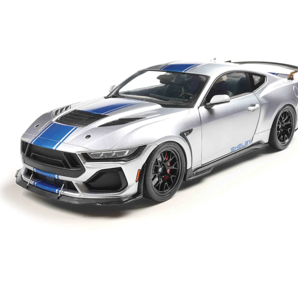 2025 Shelby Mustang Super Snake - Grey 1:18 Scale Diecast Model Car by Solido