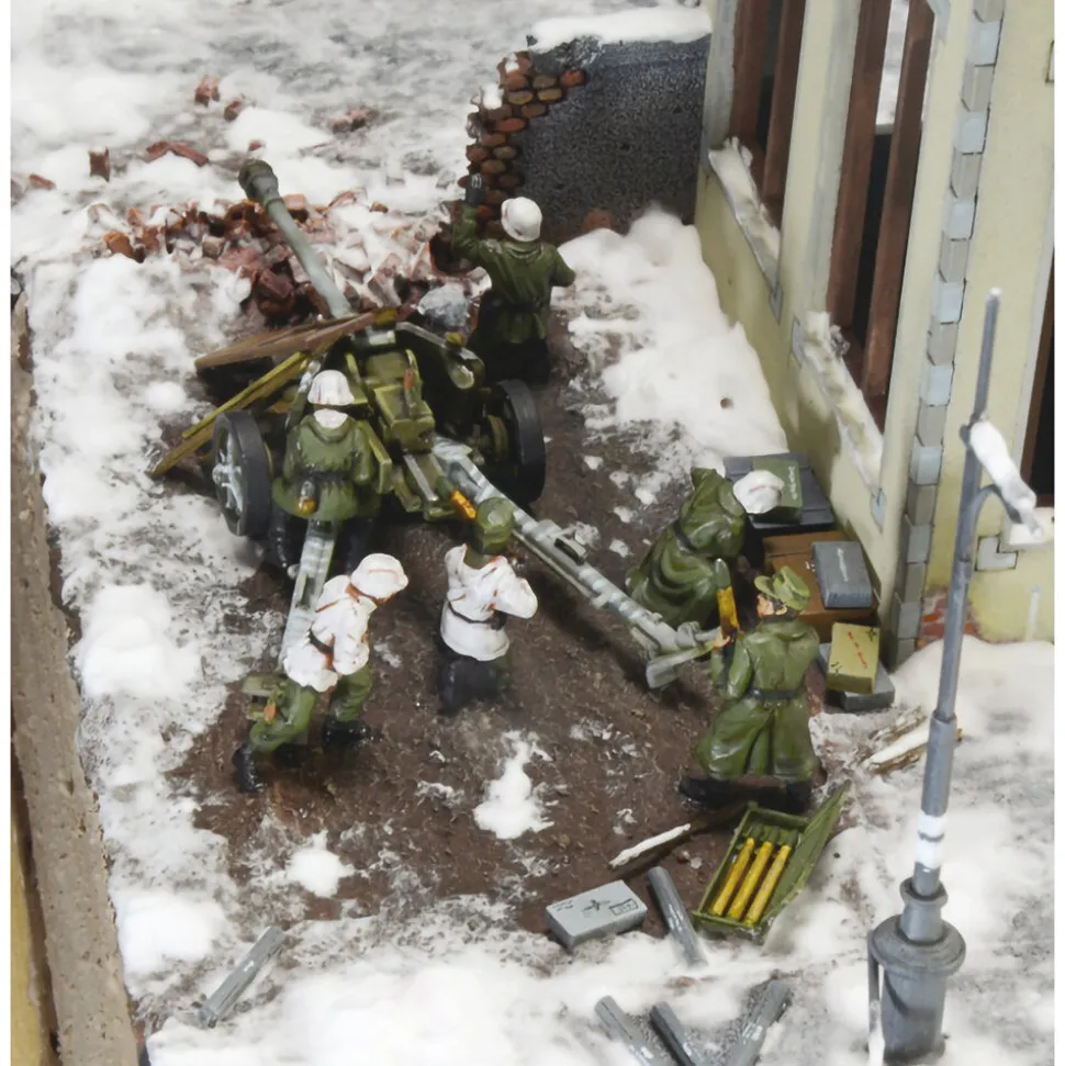 Stalingrad Tractor Plant 1942 1/72 FIGURE KIT 1:72 Scale Plastic by Italeri