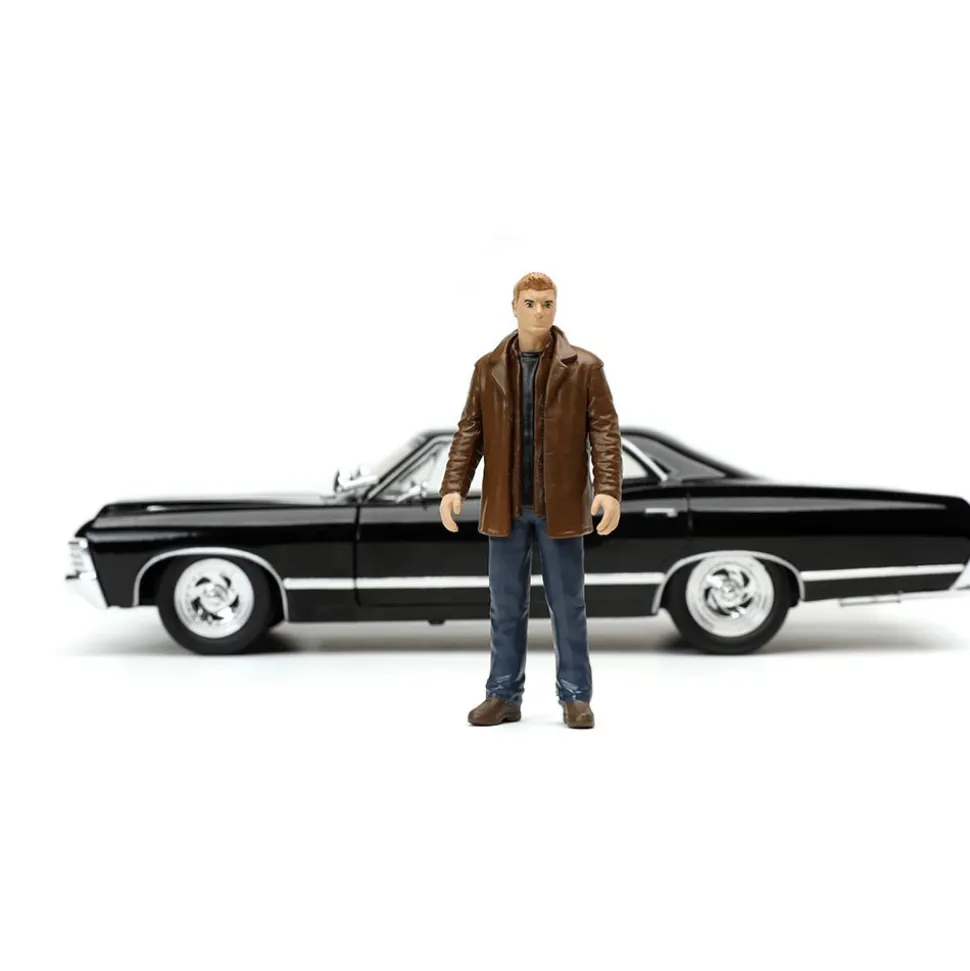 1967 Supernatural Chevy Impala SS w/Dean Winchester Figure 1:24 Scale Diecast Model Car by Jada Toys