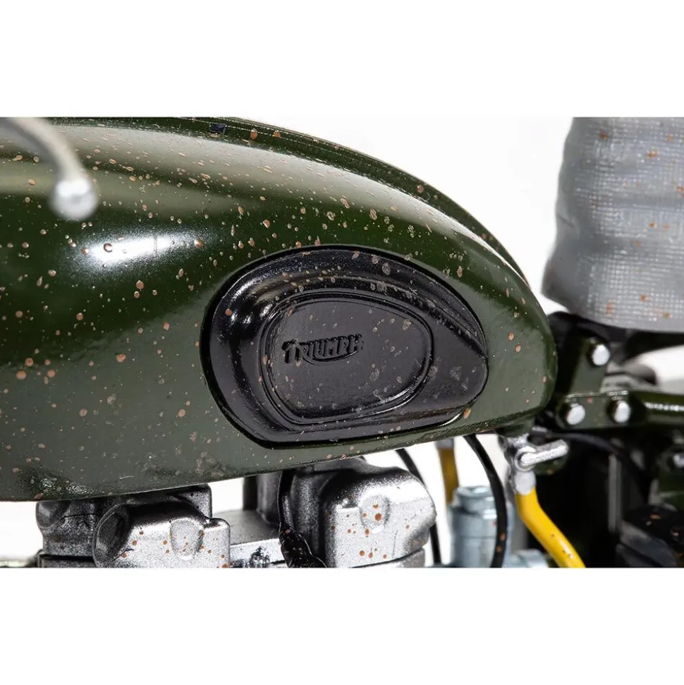 TRIUMPH TR6 TROPHY - Weathered - The Great Escape 1:12 Scale Diecast Model Motorcycle by Corgi