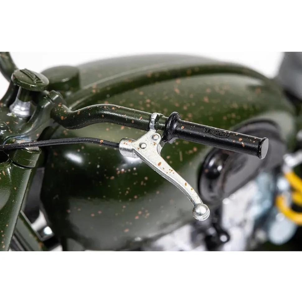 TRIUMPH TR6 TROPHY - Weathered - The Great Escape 1:12 Scale Diecast Model Motorcycle by Corgi