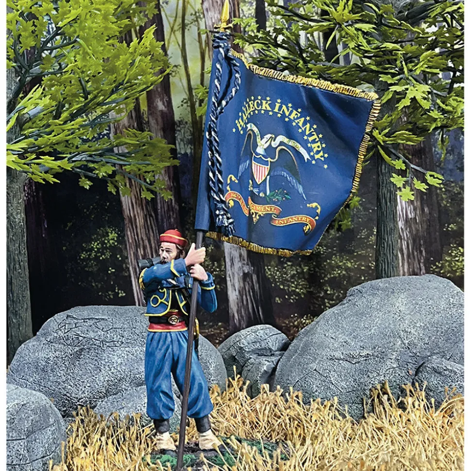 Union 146th N.Y. Zouave with Regimental Colors 1/30 Figure William Britain (31323) 1:30 scale Metal by William Britain